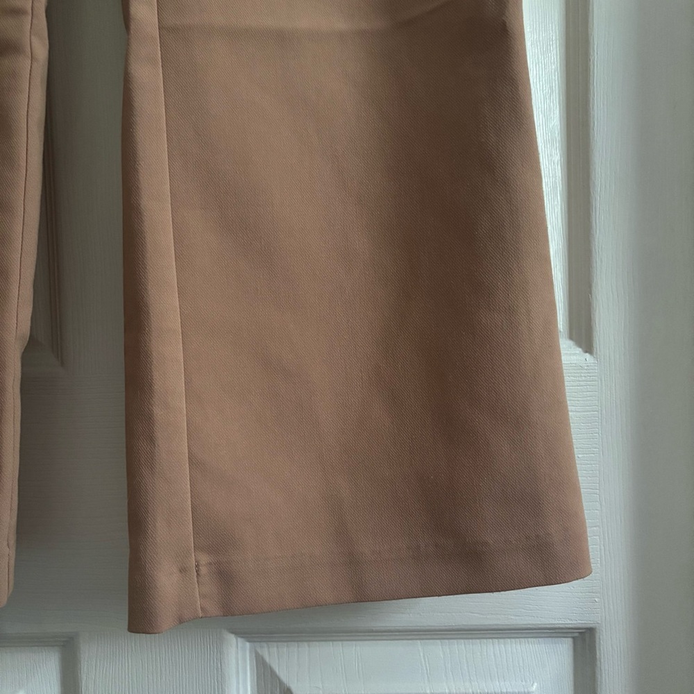 Abercrombie & Fitch Women's Camel Trousers - Picture 2 of 8